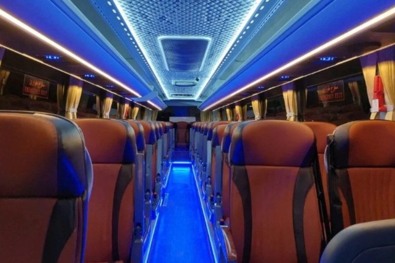 Dubai Bus HireFull Day Hire (All Emirates)